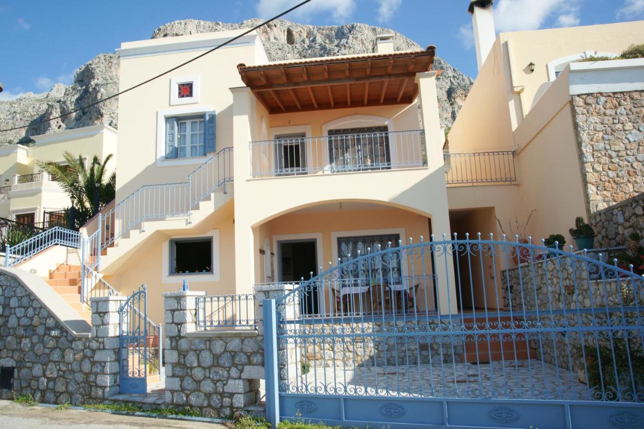 Villa Next To The Sea!! Myrties Esterno foto